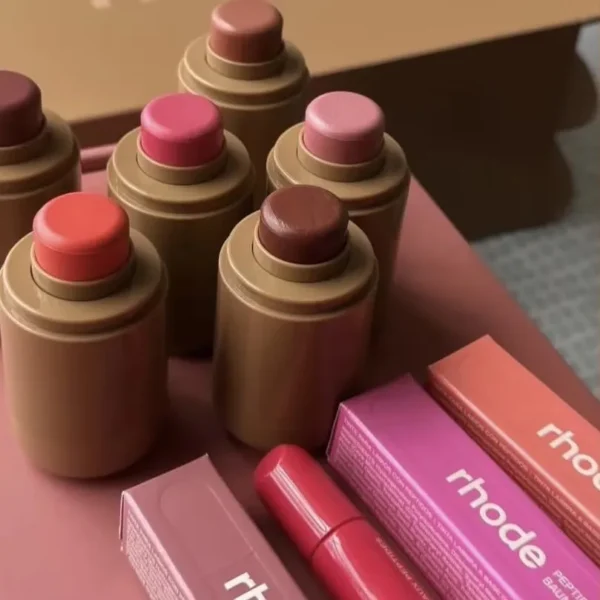 Moisturizing Lip Balm Original Lip Oil Gloss Care of the Lips Benetitnt for Lips Plumping Exfoliating Pink Plumping Gloss Oil - Image 4