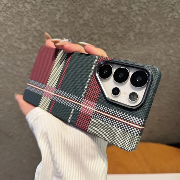 Mountain Carbon Fiber Kevlar Pattern Plastic Case For Samsung S25 S24 S23 Ultra Plus For Magsafe Magnetic Wireless Charge Cover - Image 14