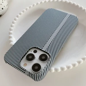 Luxury Carbon Fiber Pattern Cooling Case for iPhone 16 15 14 Plus 13 12 11 Pro Max Mini Shockproof Ultra Thin PC Shell Capa