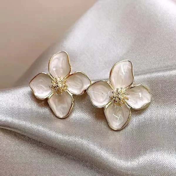 Hibiscus Dropped Glaze Flower Stud Earrings for Women Girl French Ins Vintage 2024 Fashion Korean Wedding Romantic Jewelry Gifts - Image 3