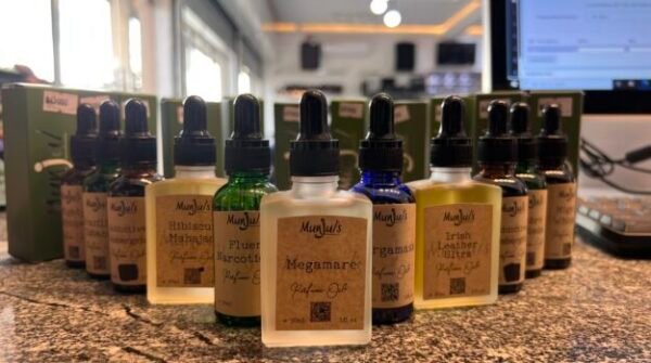 MANJUL OIL PERFUME
