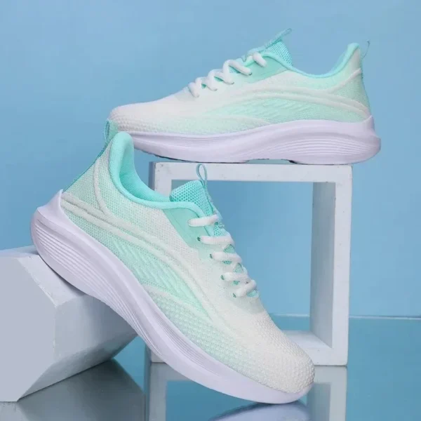 New Casual Running Summer Fashion Anti Slip Hiking Mesh Breathability Athletic Shoe Tennis Woman Trend Woman Sneakers Couple