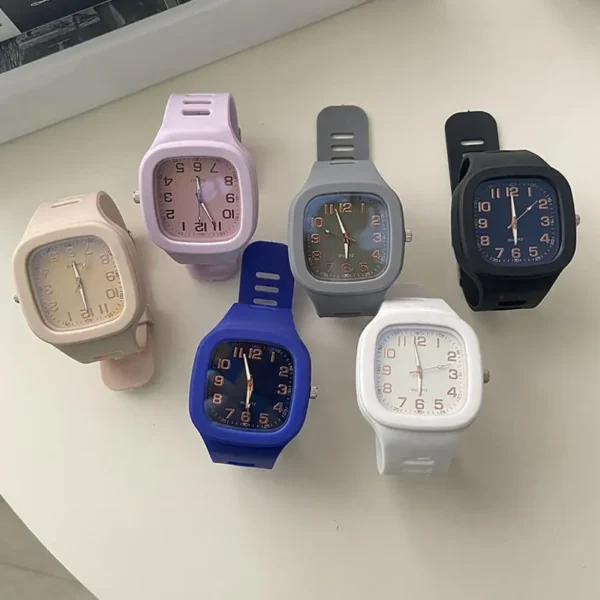 Men Women Wrist Watch Square Sport Watches Fashion Electronic Digital Casual Wristwatch Student Silicone Strap Watch for Girls