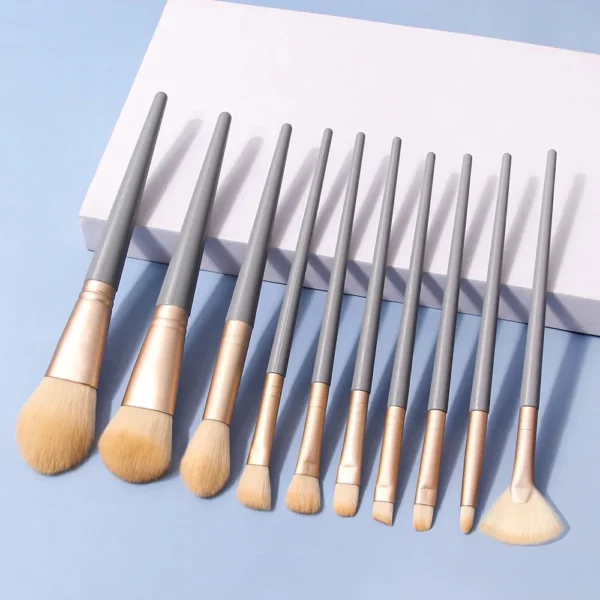 10 Pcs Makeup Brush Set - Professional Cosmetic Brushes for Foundation, Concealer, Powder, Blush, Eyeshadow, Vegan Cruelty-Free - Image 6
