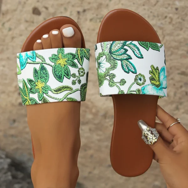 Women's Outdoor Comfortable Vacation Beach Slippers 2025 Summer Casual Non-Slip Sandals Slides Flip Flops Flat Shoes for Women - Image 9