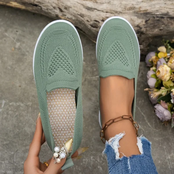 Summer New Women's Mesh Slip-On Casual Shoes Breathable Comfortable Fashionable One-Step Shoes Easy to Wear And off Shoes - Image 10