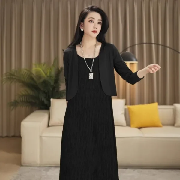 Summer 2025 plus Size Women's French Style Strap Dress Pleated Loose Long Dress Lazy Style Solid Color Maxi Dress Elegant Feelin - Image 2
