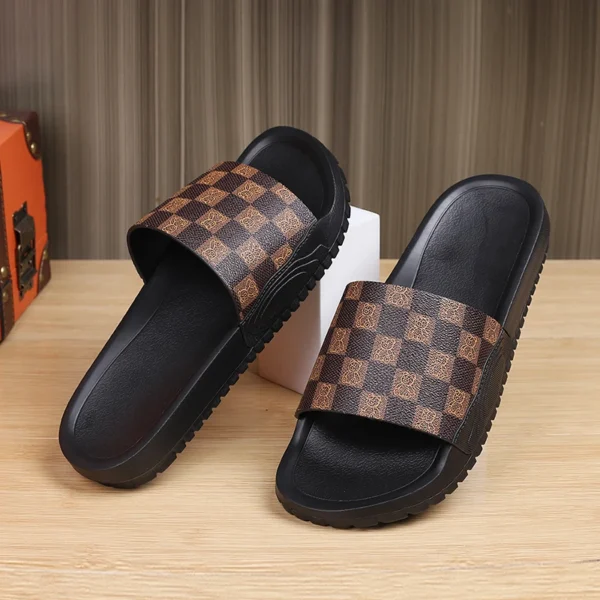Fashion Men's Slide Sandals Soft Comfortable Non-Slip Slippers Indoor Outdoor Bathroom Beach Shoes Quick-Dry EVA Lightweight - Image 2