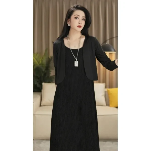 Summer 2025 plus Size Women's French Style Strap Dress Pleated Loose Long Dress Lazy Style Solid Color Maxi Dress Elegant Feelin - Image 8